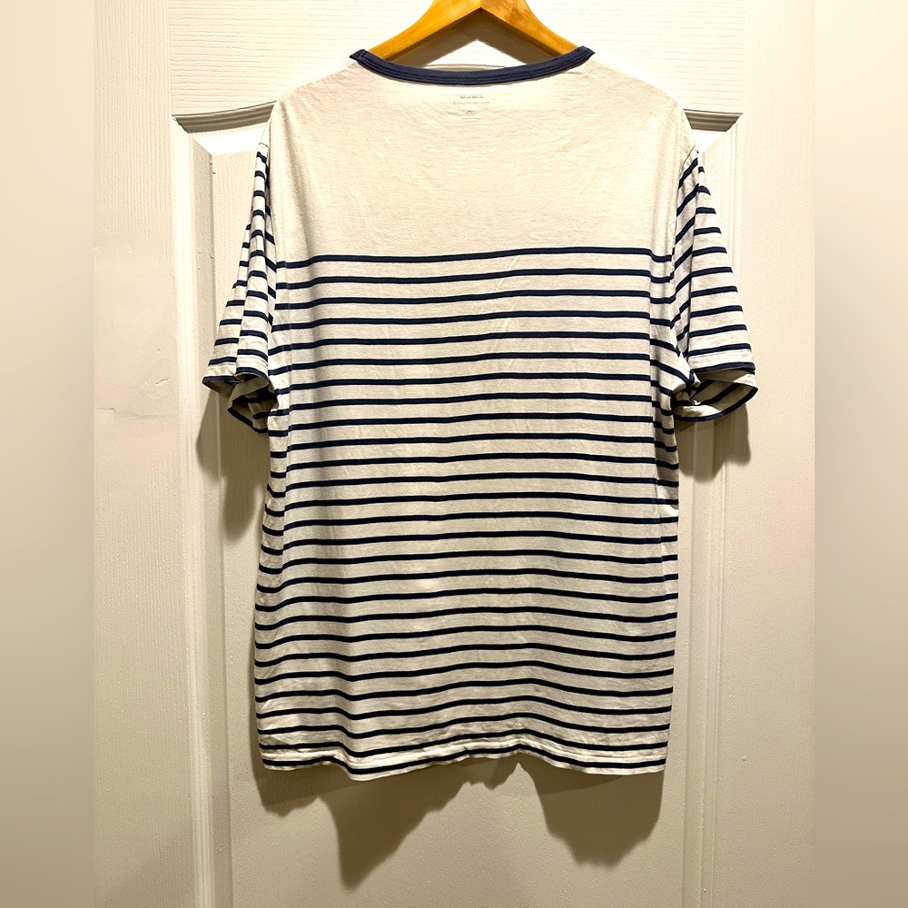 XXL Polo Ralph Lauren Tshirt 100% cotton worn a few times and well maintained.